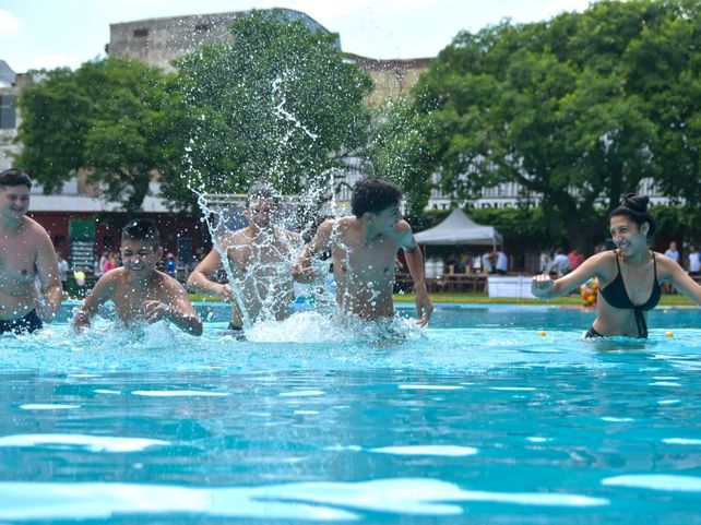Las piletas municipales volvieron a tener la convocatoria de antes de la pandemia