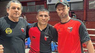 Colón disfrutó de una noche a puro boxeo con una victoria santafesina