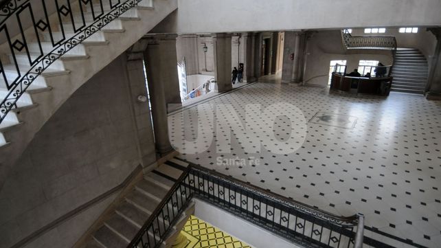 Concluido a medias. Pese a que finalizó en 2014