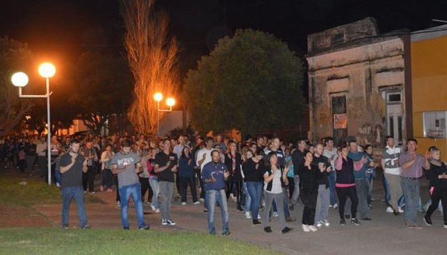 Un pueblo en pie. Por el crimen de Trossero se produjeron tres detenciones hasta el momento.