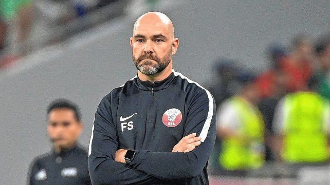 El español Félix Sánchez Bas fue confirmado como nuevo entrenador de Ecuador. El español Félix Sánchez Bas fue confirmado como nuevo entrenador de Ecuador.