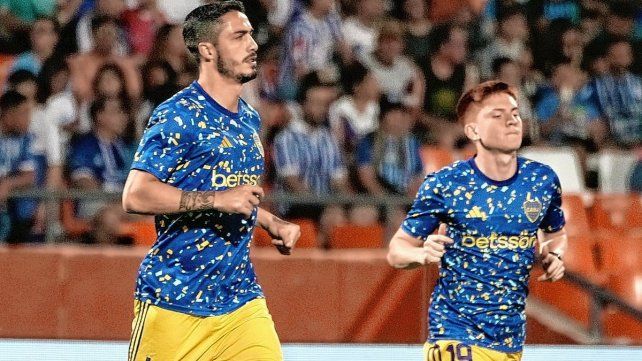 Nicolás Figal y Valentín Barco son titulares en Boca.