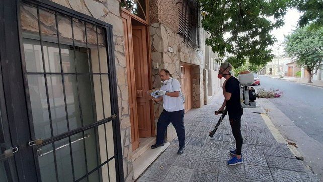 Se realizan operativo contra el dengue en distintas zona de la ciudad.