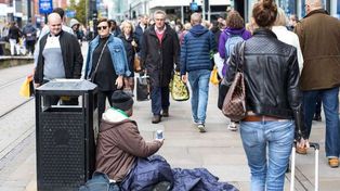 Una ciudad exige el pago de un permiso para pedir en la calle