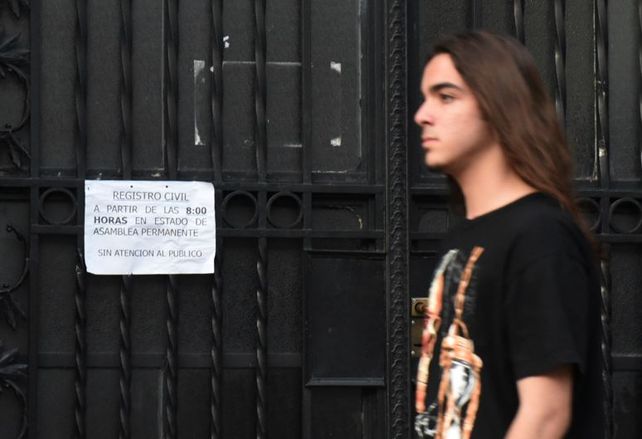 Por el conflicto la atención al público es restringida en el Registro Civil.