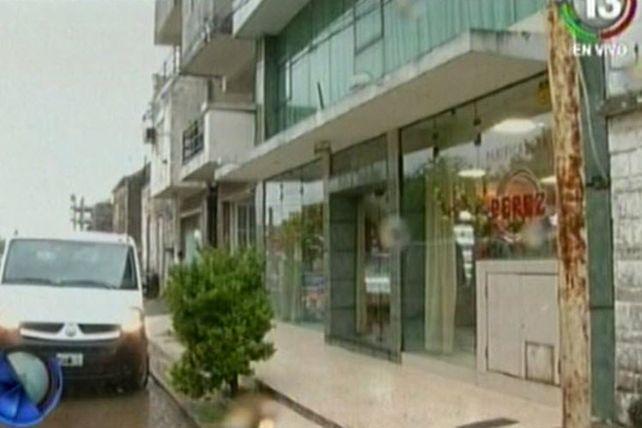 Saquearon y destrozaron la casa central de Panadería Pérez