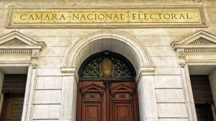 Comerciante chino de Oro Verde logró ciudadanía argentina tras fallo que anuló DNU presidencial