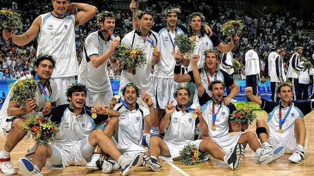 LeBron James sobre Atenas 2004: Nos patearon el trasero.