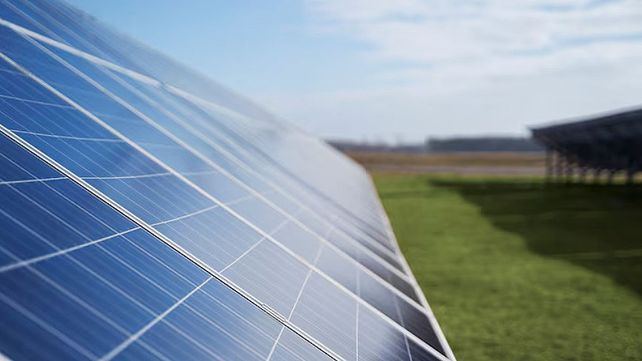 Entre Ríos avanza con energías renovables y habilita la generación distribuida comunitaria y remota.