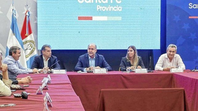 El gobernador Perotti presentó en Rosario la candidatura de Santa Fe