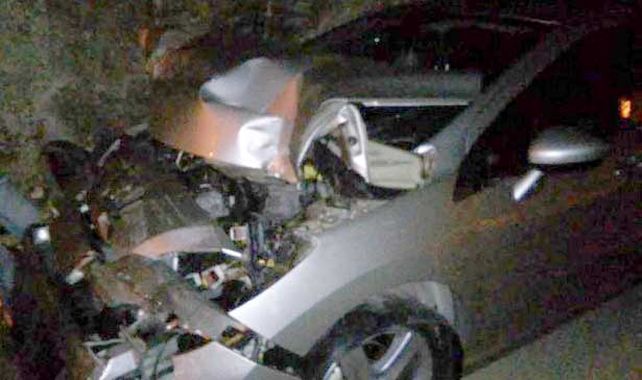 Así quedó el coche en el viajaba el economista. La tragedia fue cerca de Ramallo