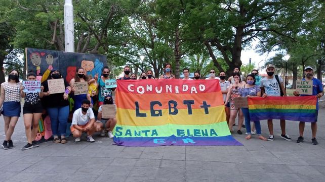Colectivo trans pidió Justicia por un caso de violencia de género y abuso sexual en Santa Elena