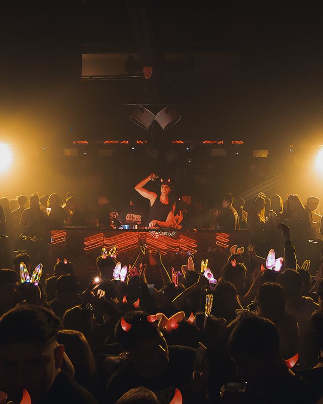 Lova sigue siendo la discoteca indiscutible para los jóvenes