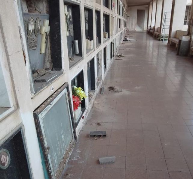 Por robos y vandalismo, siguen suspendidas las visitas en el Cementerio La Piedad