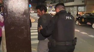 Robó durante una semana en la misma zona hasta que lo detuvieron los vecinos