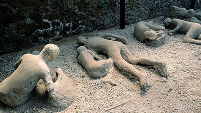 Pompeya, sepultada por la erupción del Vesubio en el año 79 d. C., es el segundo sitio más visitado de Italia después del Coliseo de Roma.