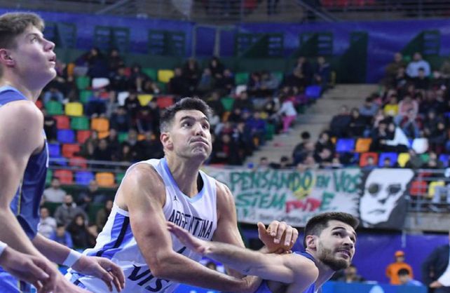 Argentina goleó a Uruguay por el Tres Naciones