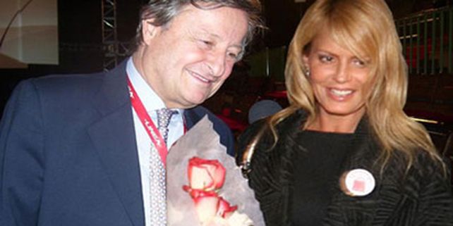 El presidente de Fiat desminti&oacute; un romance con Bolocco: S&oacute;lo somos amigos