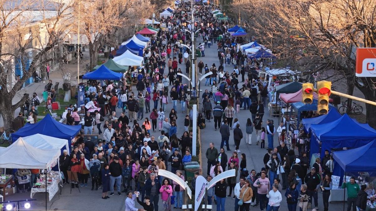 Timbúes invita a disfrutar de una nueva feria en el parque urbano comunal