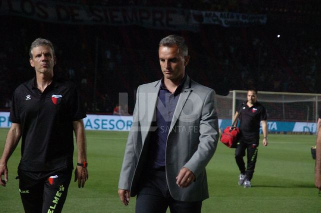 ¿Lavallén pone todo o guarda algunos titulares?