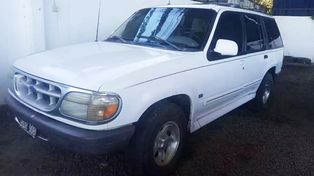 FORD EXPLORER XLT del incumplidor de la cuuota alimentaria será objeto de una subasta con base de $42.000.