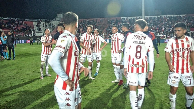 El VAR no funcionó con Unión, que perdió con Defensa y quedó eliminado de la Copa de la LPF