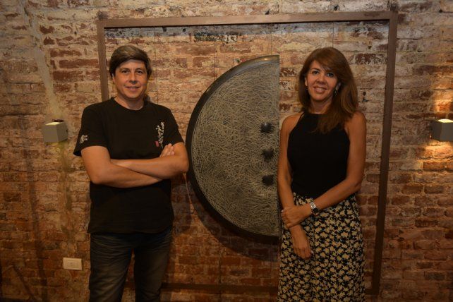 Emiliano Sacco y Paula Santillán