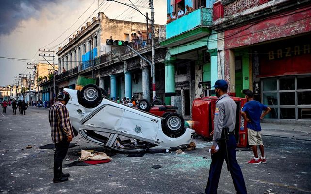 Duras protestas contra el gobierno de Cuba