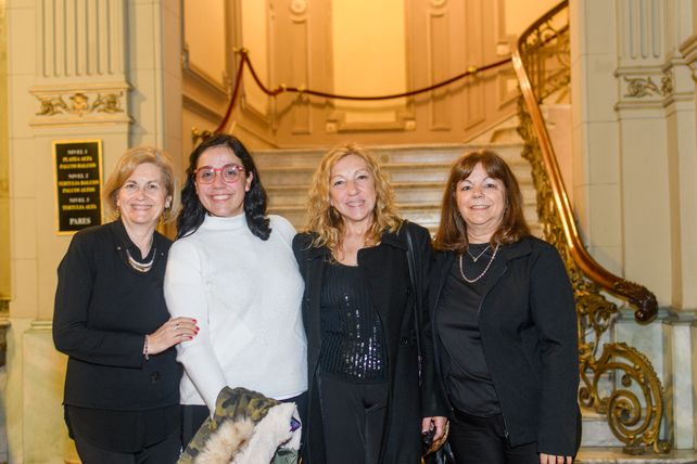 Andrea Ferullo, María Victoria Toffallo, Rosa Traversa y Rosana Prida