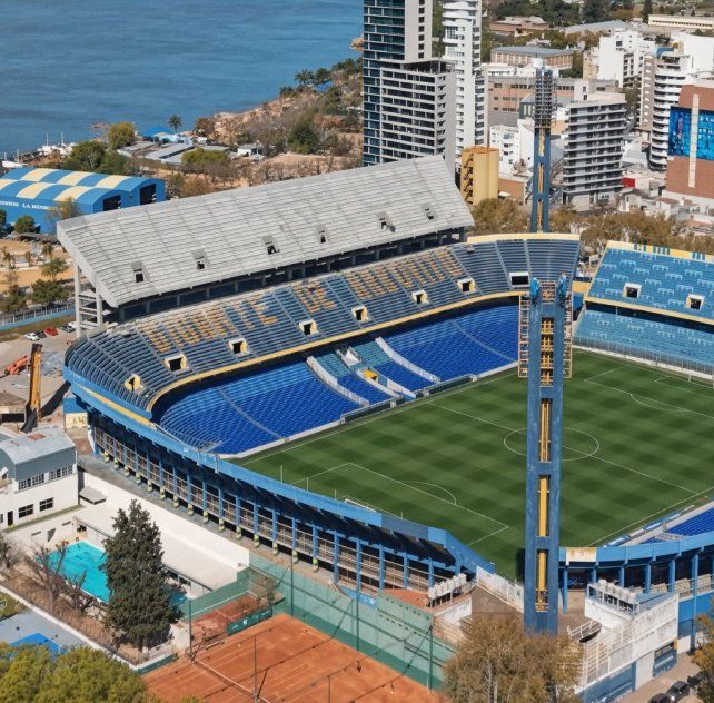 Contro absoluto para los hinchas de Boca y Racing que lleguen al Gigante.