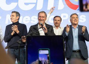 Juan Schiaretti ratificó su candidatura a Presidente