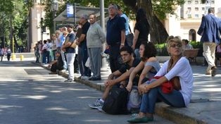 Mestre saca colectivos custodiadosa una semana del paro de choferes