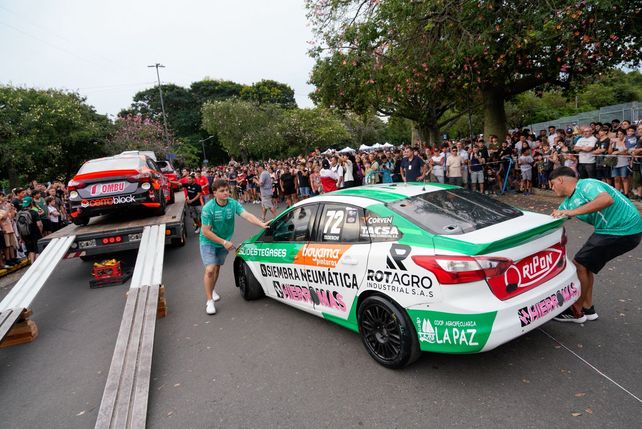 Marcha atrás con el Focus de Tedeschi.
