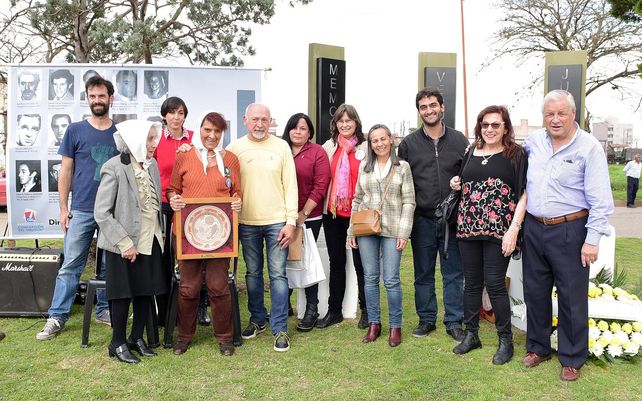 Las madres reconocidas por los funcionarios.&nbsp;