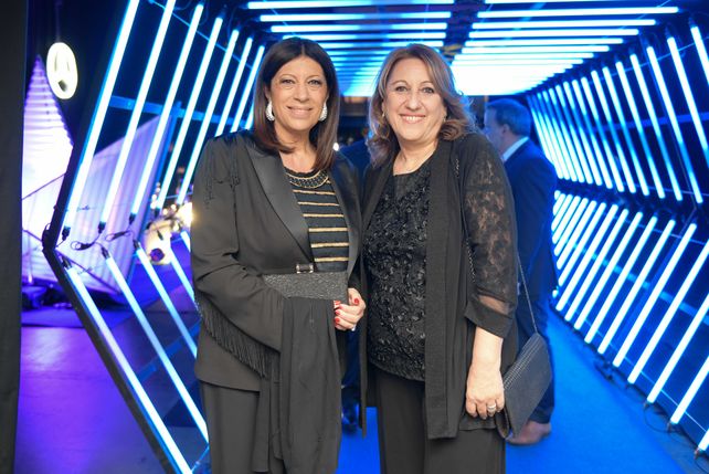 Clara García y Monica Fein.