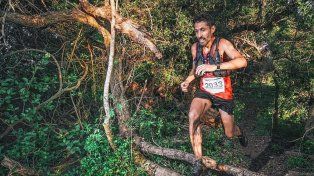 Víctor Caballero, oriundo de Puerto General San Martín, ganador en los 25K.