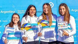 &nbsp;La santafesina Zoe Studer, tercera de izquierda a derecha, integra el plantel de Las Panteras.