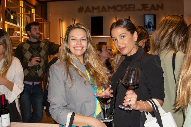 Micaela Farré y Martina Tedesco
