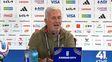 La historia y la técnica del DT de Argelia, el rival de la selección argentina en el debut