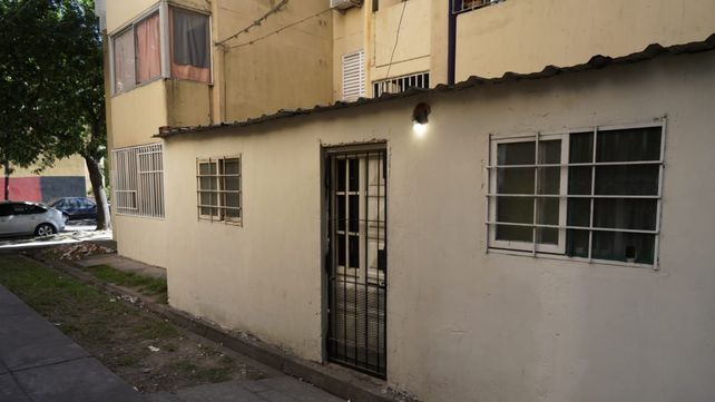 Sergio Gustavo Suárez tenía 36 años y era conocido como Pitu larva. Lo mataron en la casa de su madre en el Fonavi del Parque del Mercado.