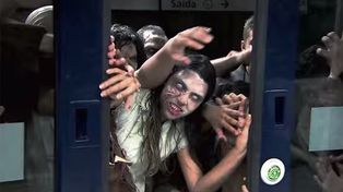 Un aterrador ataque de zombies sorprendió a los pasajeros del subte en Brasil