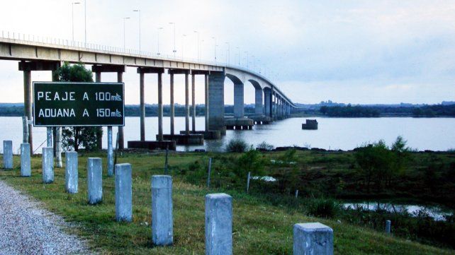 Aumentaron las tarifas de peajes en los puentes Paysandú - Colón y Fray Bentos - Gualeguaychú