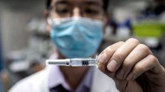 Los desarrolladores de la Spunik V proponen combinar vacunas para aumentar la protección contra el coronavirus. Los desarrolladores de la Spunik V proponen combinar vacunas para aumentar la protección contra el coronavirus.