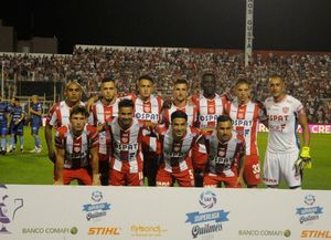 Unión presentó una inédita camiseta alternativa