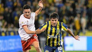Rosario Central no pudo vulnerar la resistencia de Estudiantes en el Gigante de Arroyito.