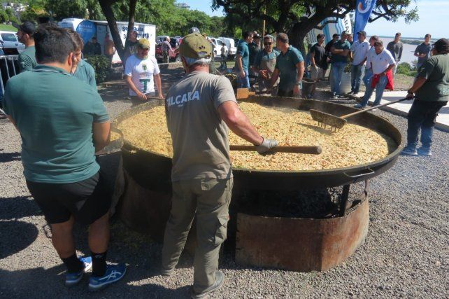 La gente de Tilcara en pleno trabajo.