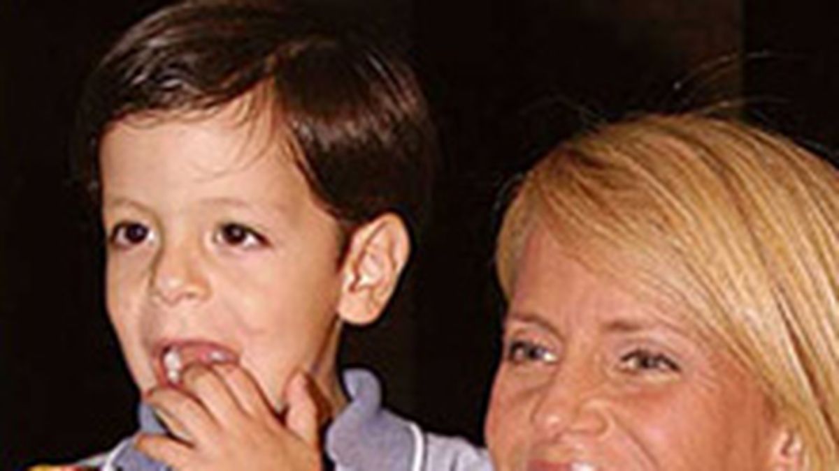 Máximo Menem cumplió sus 5 años, pero su papá no estuvo en el festejo