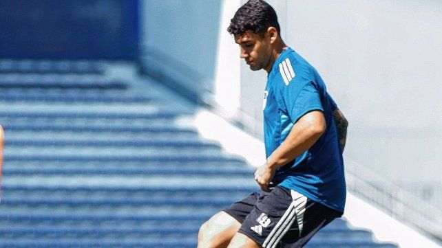 Pese al conflicto con Colón, José Neris quedó habilitado y podrá jugar en Emelec