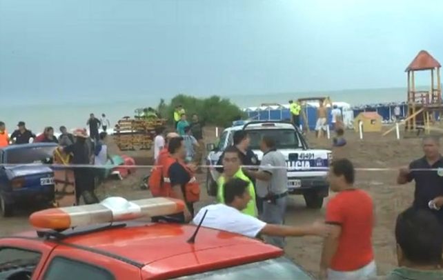 Villa Gesell. La niña de 11 años se cayó en los médanos de la zona norte.