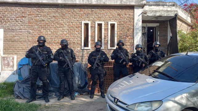 Cinco detenidos en el Barrio 1° de Julio por narcomenudeo.